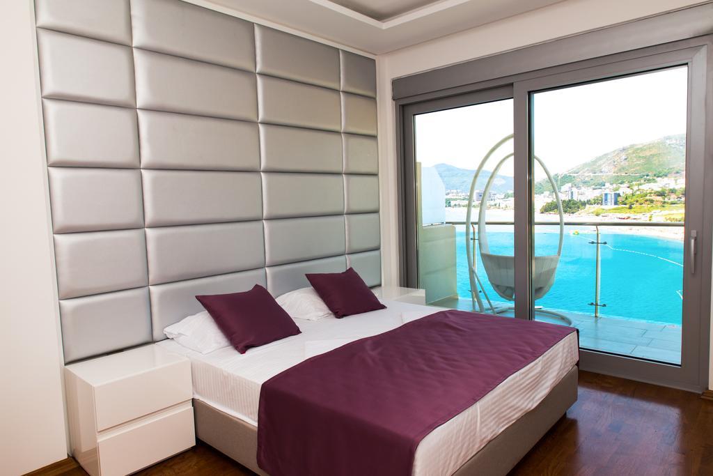 Apartament z 3 sypialniami i widokiem na morze